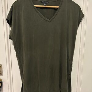 Eileen Fisher Women's Dark Green V-Neck Tee